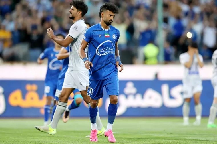 حواشی رامین رضاییان استقلال را ول نمی کند!