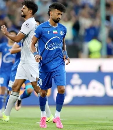 فوری؛ رامین رضاییان از استقلال جدا شد!