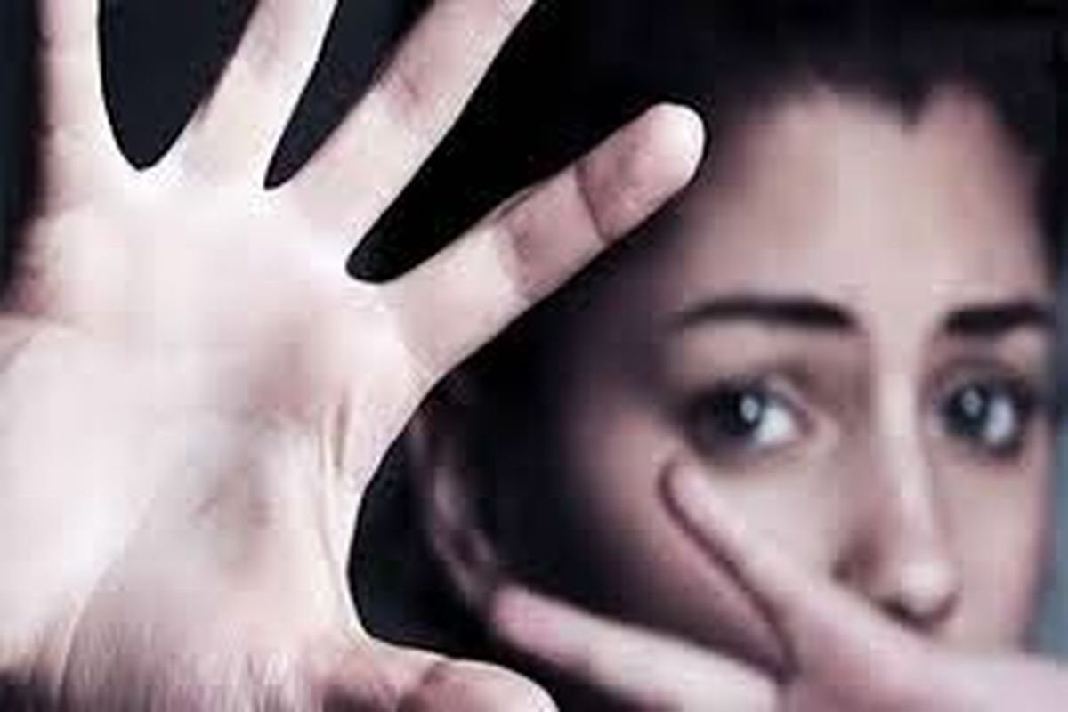 فیلم‌های زننده ای از من در هتل آپارتمان گرفته بود /چندی بار با تهدید تن به رابطه کثیف با او دادم