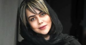 الهام اخوان با لباس مینیمال!/ عکس