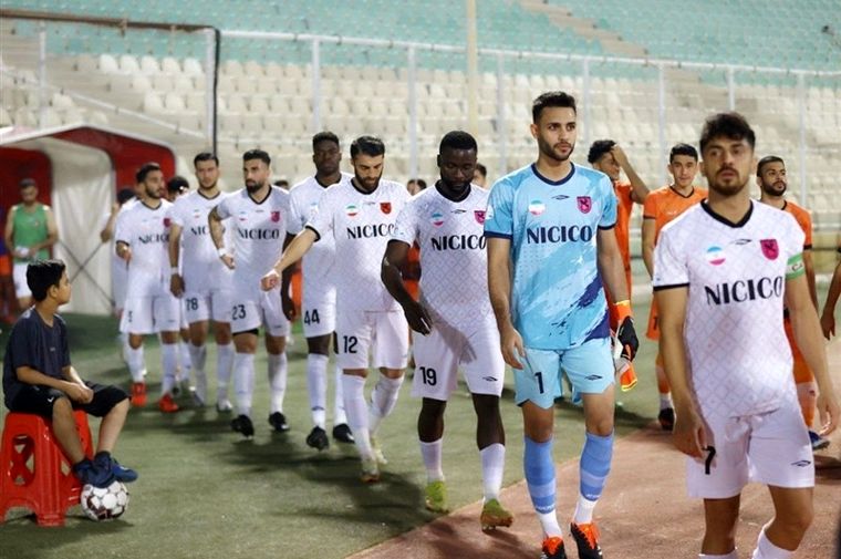 بسته شدن ۳ پنجره نقل‌وانتقالاتی تیم لیگ برتری با اعلام فیفا