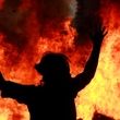 پدر، 3 کودکش را به آتش کشید