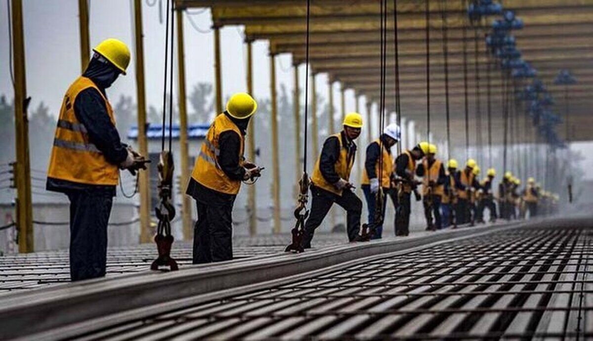 آمار نگران کننده مهاجرت کارگران به دلیل حقوق پایین