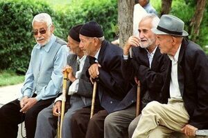 آیا به عنوان فرد مسن می‌توانید تنهایی زندگی کنید؟