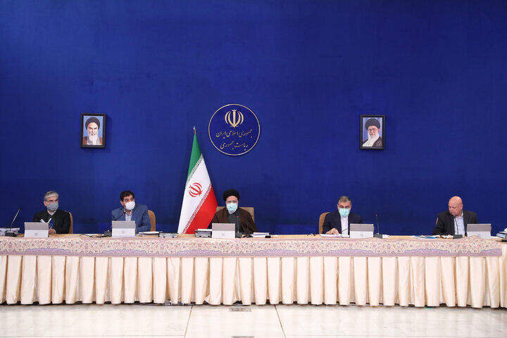 تغییر ناگهانی مقررات و رویه های اقتصادی ممنوع