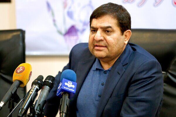  نصب این بیلبوردها مخبر را حسابی ناراحت کرد

