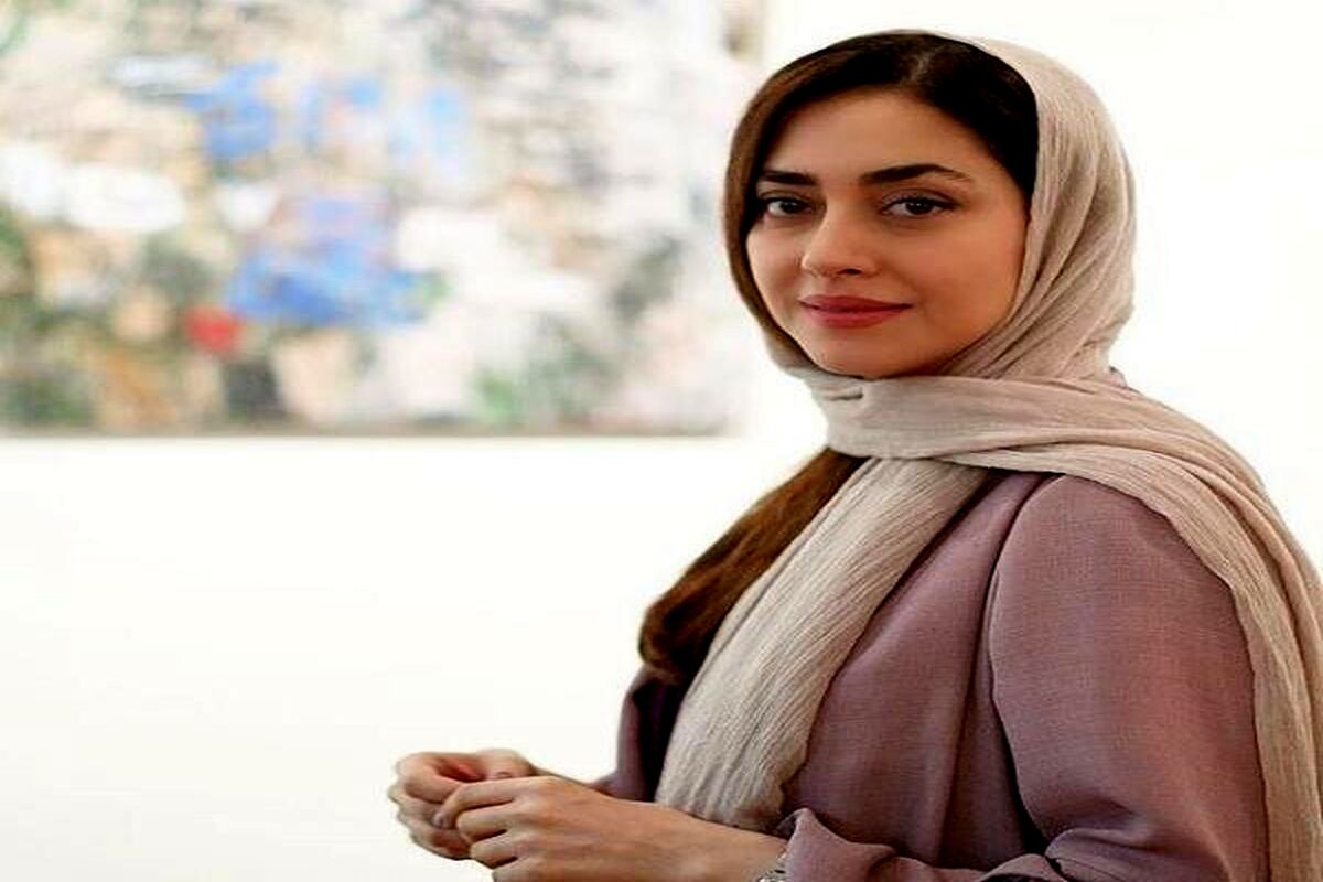 چهره دلنشین بهاره کیان‌افشار در جشن تولد ۴۲ سالگی/ عکس