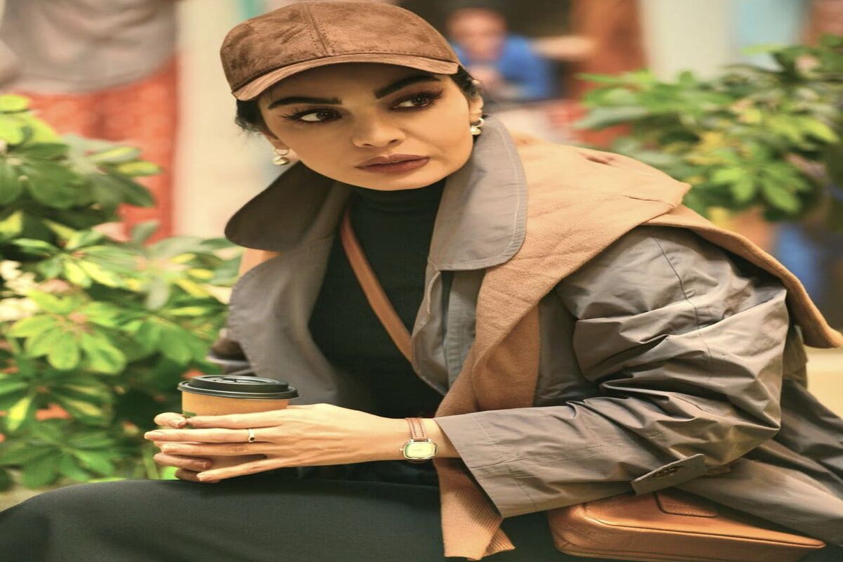  صحرا اسدالهی با تیپ پاییزی/ عکس