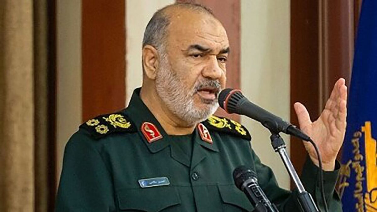 فرمان مهم فرمانده کل سپاه به نیروی قدس /همه راه های نفوذ دشمنان باید بسته شود
