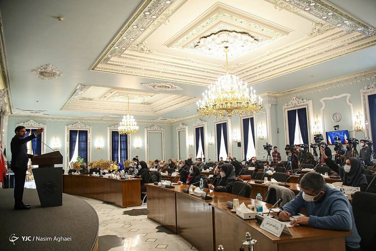 پاسخ خطیب زاده به سوالی درباره سپاه؛ علت مکث در مذاکرات اعلام شد