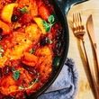 دستور پخت سریع و آسان؛ خورش مرغ و گوجه!