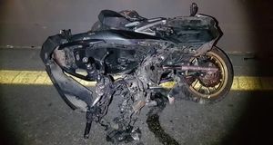 4 زن و مرد کشته و زخمی در تصادف خونین موتور با پراید