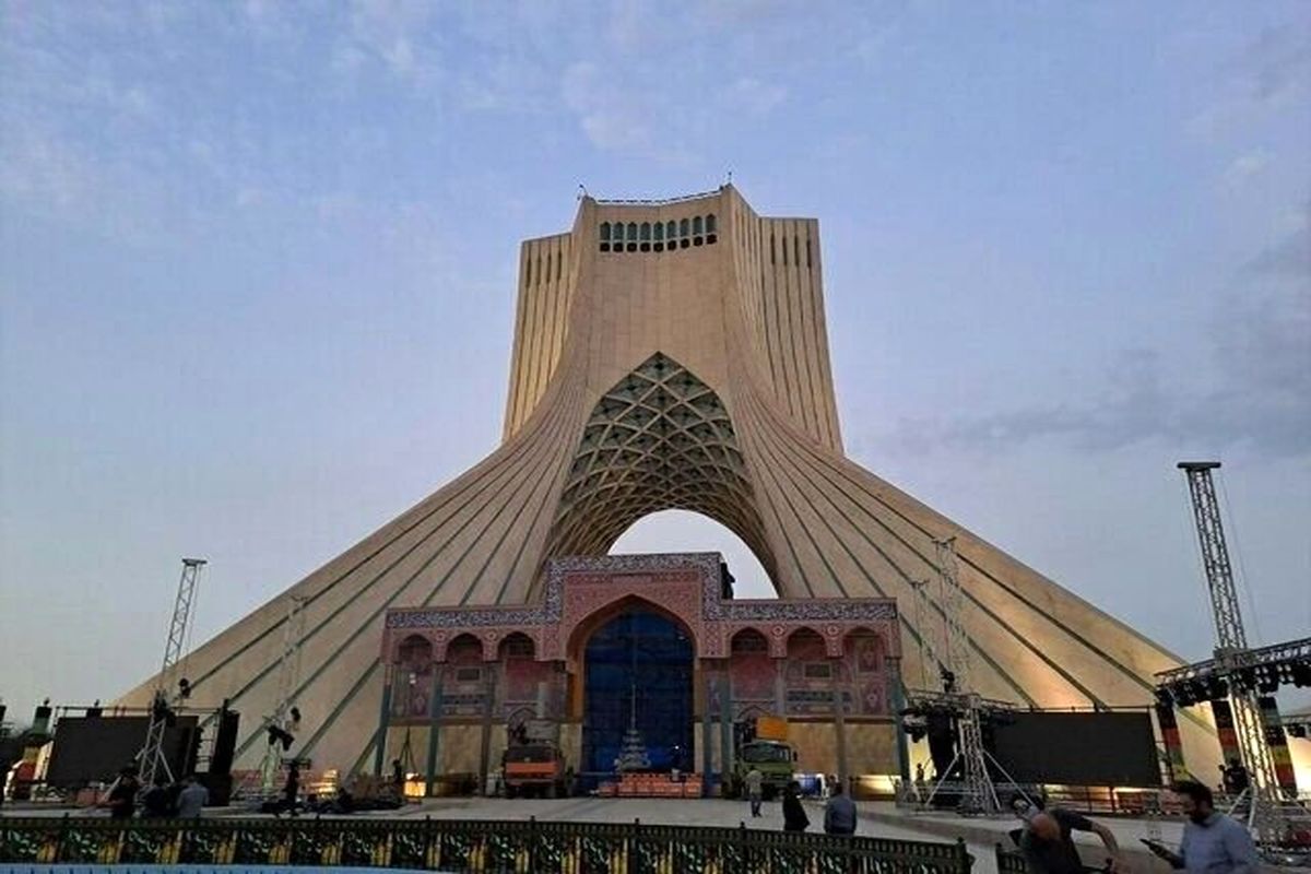 بلایی که سر برج آزادی آوردن صدای میراث فرهنگی را هم درآورد+ عکس
