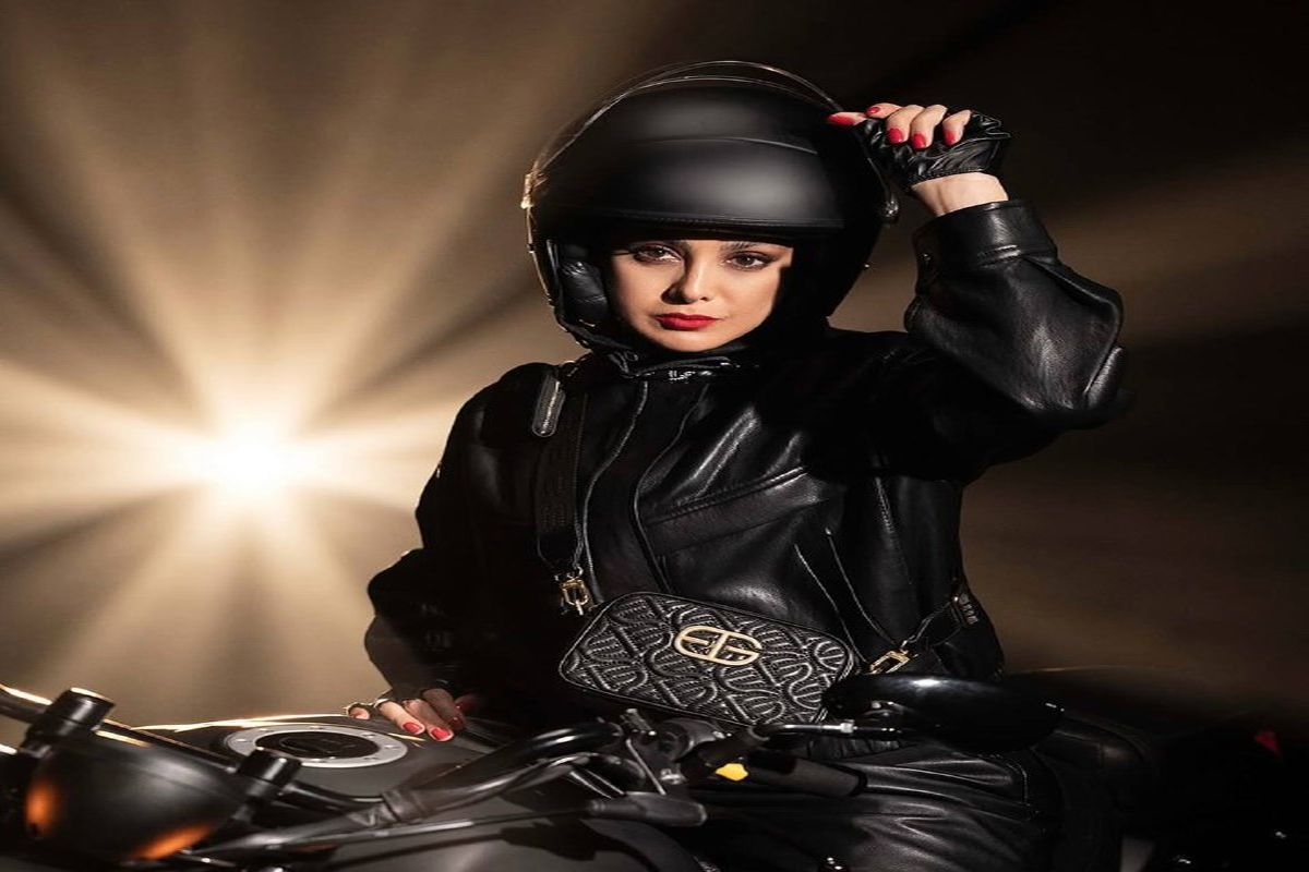 آزاده صمدی با استایل گنگ و جذاب/ عکس