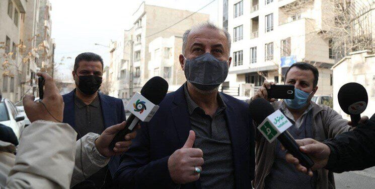 اختلاف ۲۰۰ هزار دلاری بین گل محمدی و مدیران پرسپولیس!