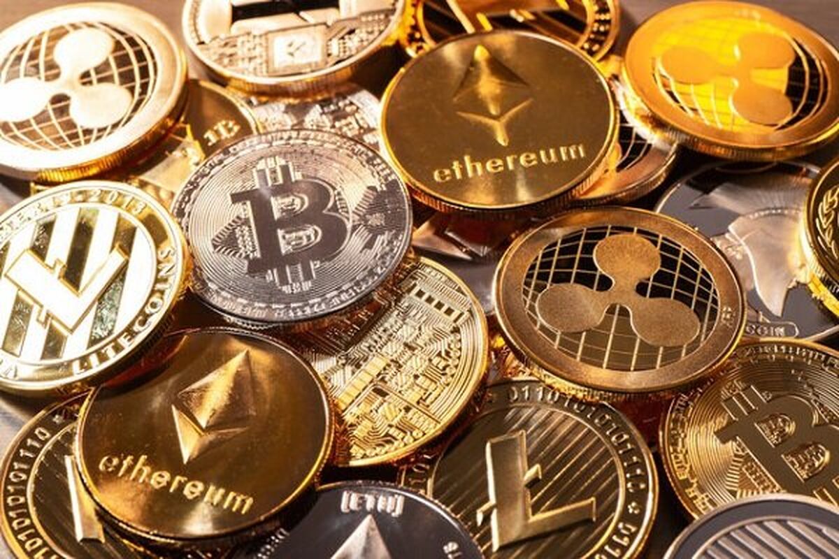 سقوط بیت‌کوین ادامه دار است؟+ قیمت روز ارزهای دیجیتال