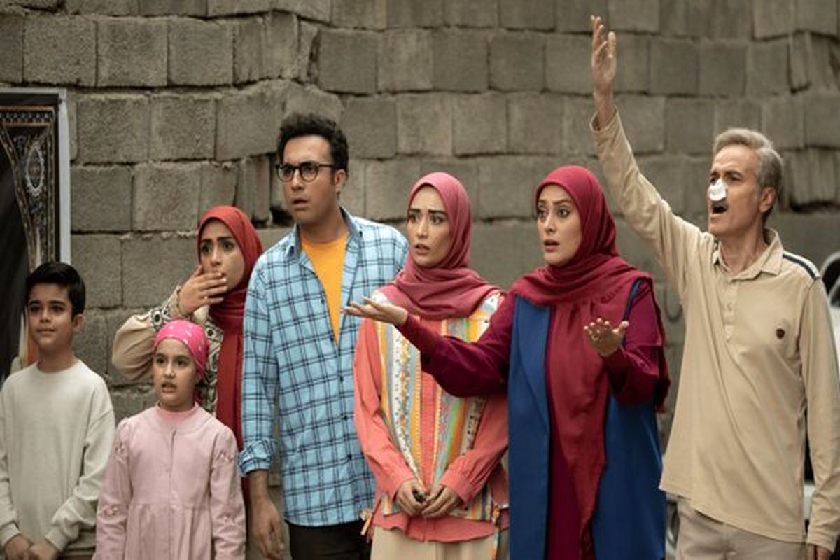 پای شیرازی ها به تلویزیون کشید