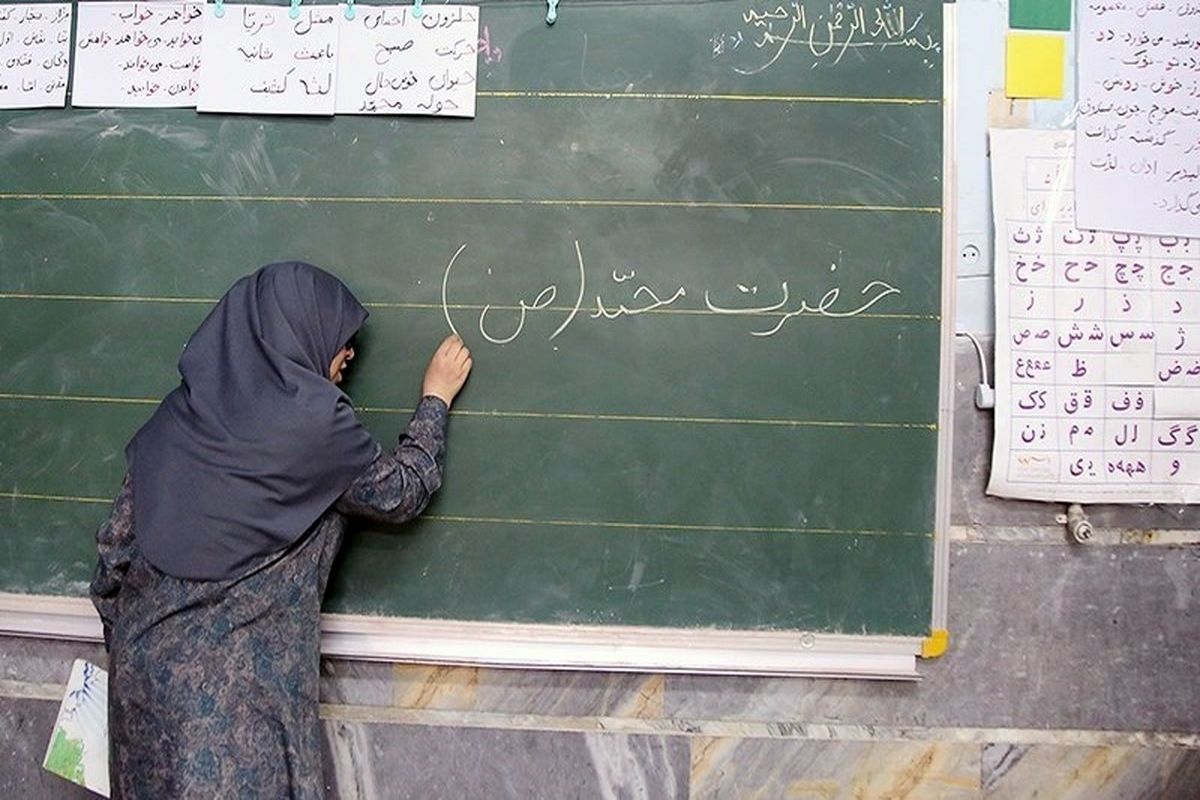 تعداد مشمولان لایحه رتبهبندی معلمان همچنان در هالهای از ابهام