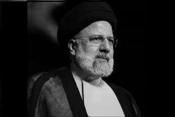 تصویری دردناک از گریه آجودان مخصوص رئیس جمهور در مراسم تشییع او

