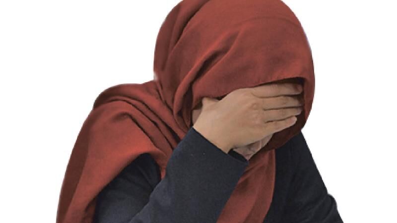 مچ شوهرم را با دختر عمه ام گرفتم / نازنین بعد از طلاقش مرتب به خانه ما می‌آمد