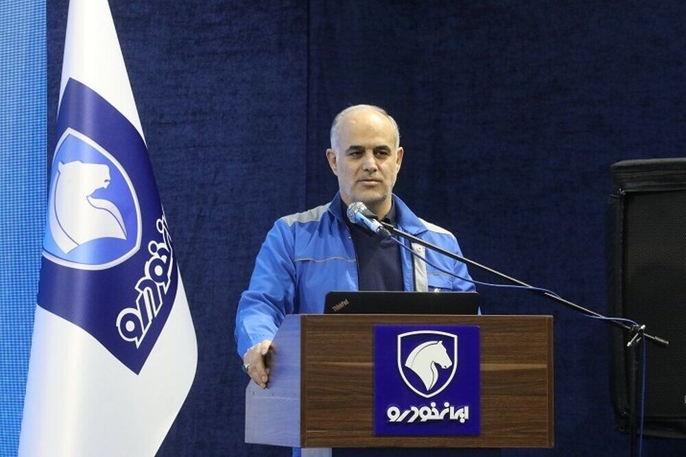 مدیرعامل ایران آبروی شهردار تهران را برد