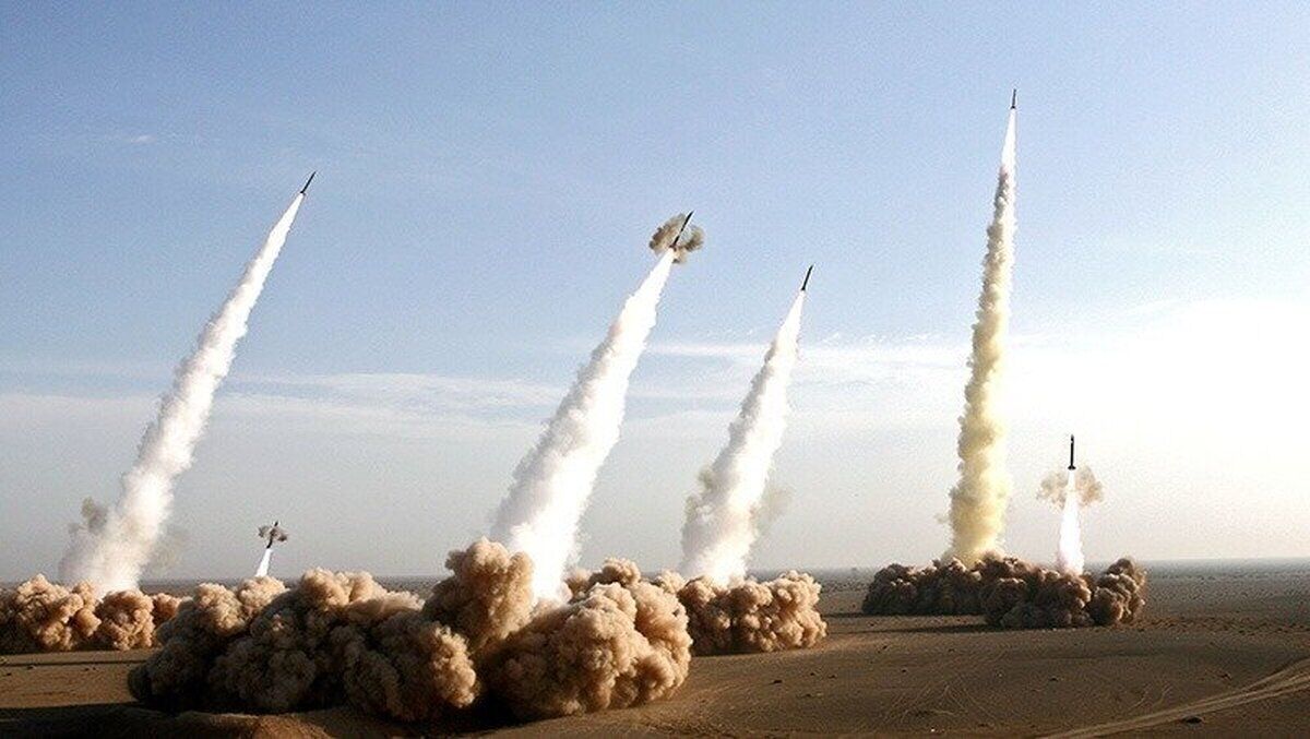 در زمان حمله هوایی اگر در فضای باز بودیم چه کنیم