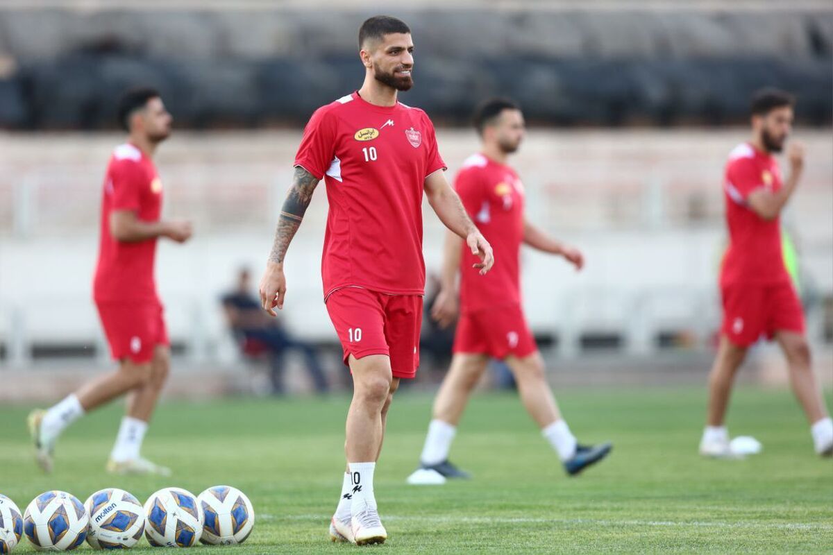 تلاش سرلک برای ماندن در پرسپولیس