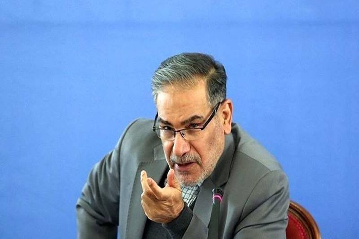 علی شمخانی روی تخت بیمارستان/ علت چیست؟