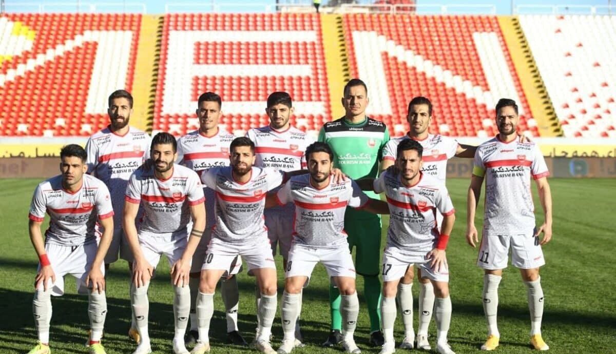 خط دفاع پرسپولیس پنیر سوئیسی شد