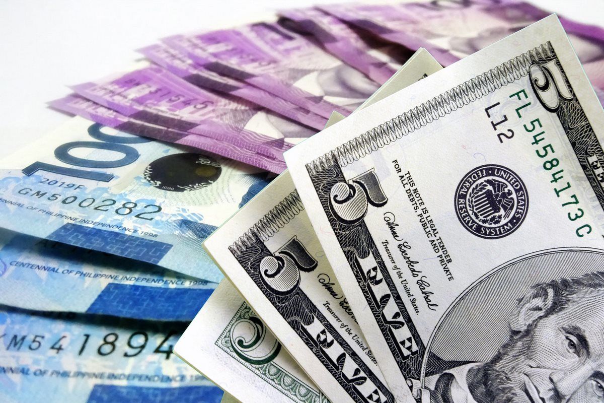 کاهش قیمت‌ها در بازار ارز 