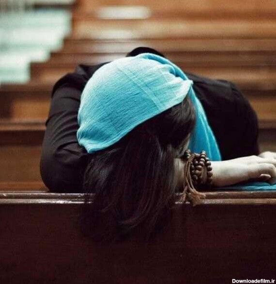 شوهر بی غیرتم مرا در اختیار دوستانش قرار می داد و خودش نگاه میکرد