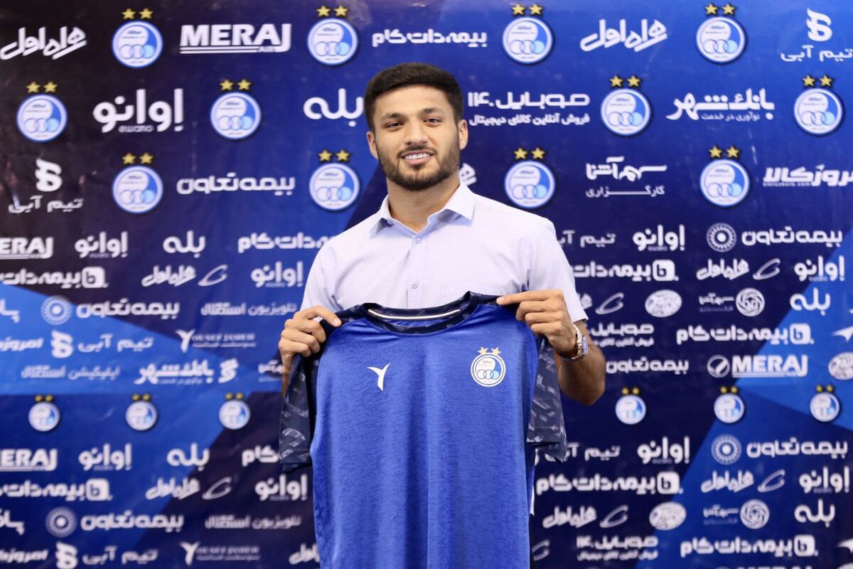خرید چندمیلیاردی استقلال، ساپینتو را روسفید کرد