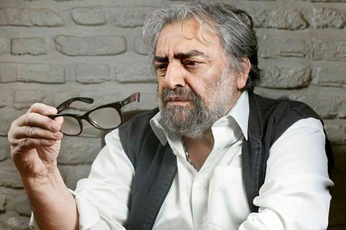 عکسی دیدنی از گیتی پاشایی در کنار مسعود کیمیایی و پسرشان پولاد