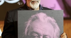 عکس عاشقانه حسن پورشیرازی و همسرش 