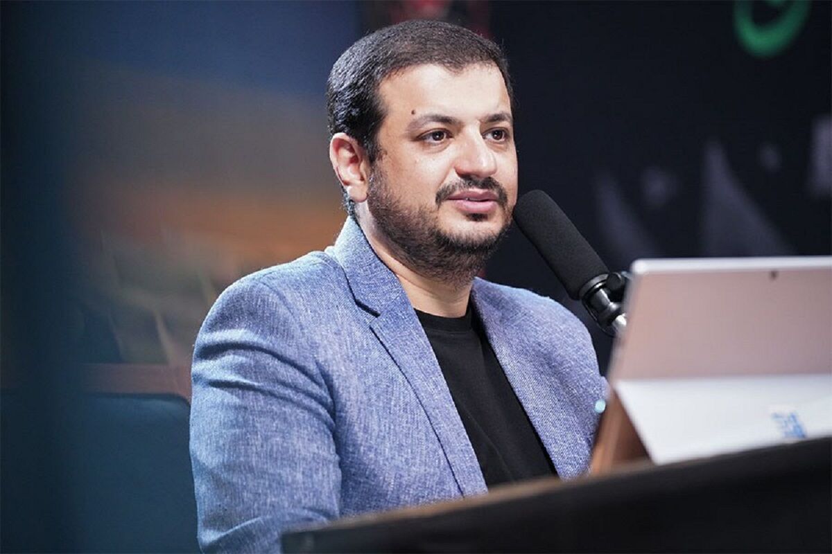 درگیری توئیتری رائفی پور و سخنگی دولت!