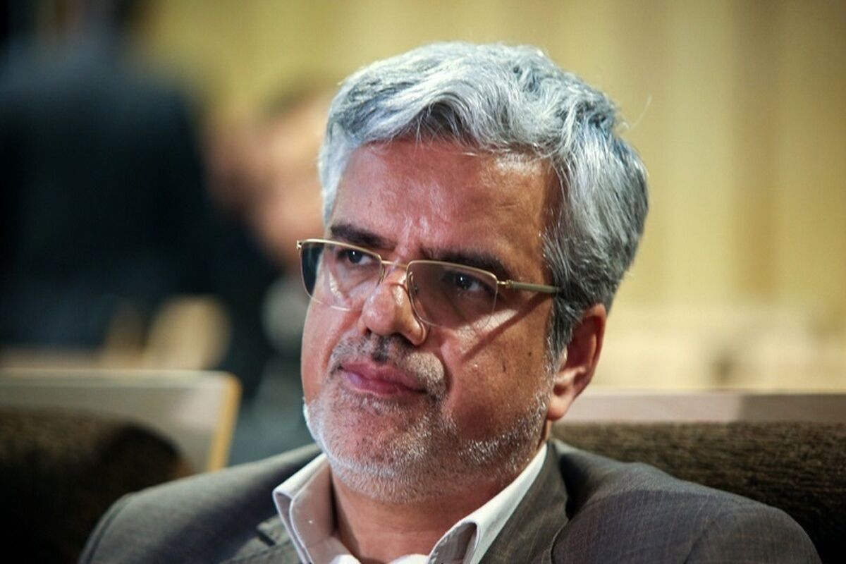 سوال معنادار محمود صادقی از پزشکیان بعد از عزل معاون رئیس جمهور بخاطر سفر به قطب جنوب