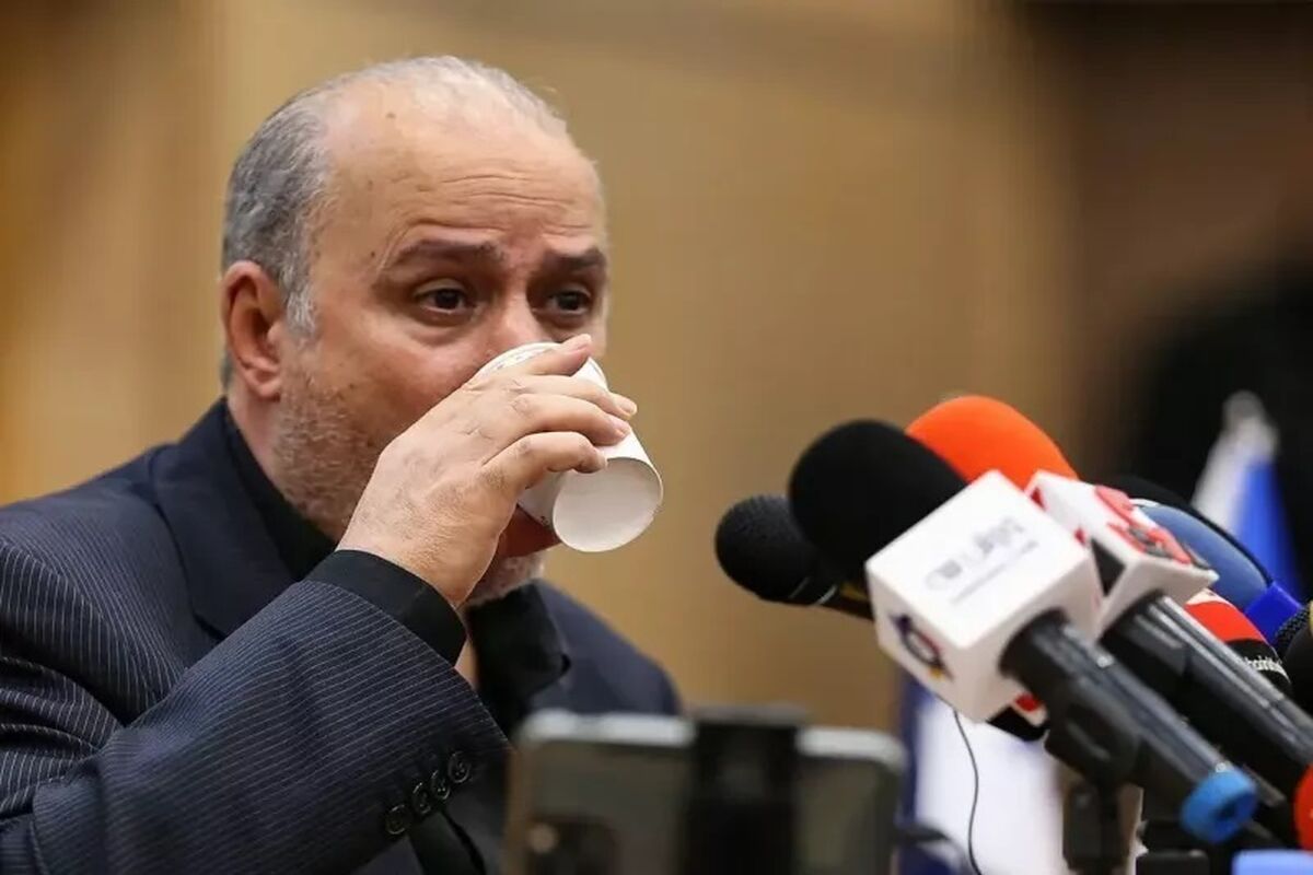 اختلاف جنجالی در فدراسیون فوتبال؛ مهدی تاج سکوت کرد
