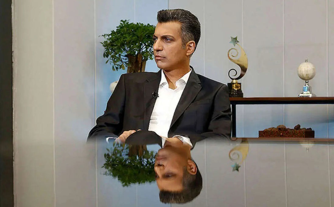 عذرخواهی عادل فردوسی پور از مادر یک پرسپولیسی