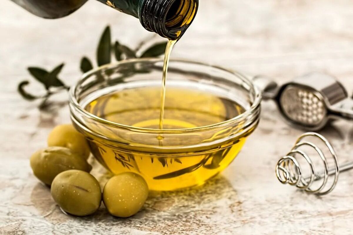 مصرف روغن زیتون باعث چاقی می‌شود!