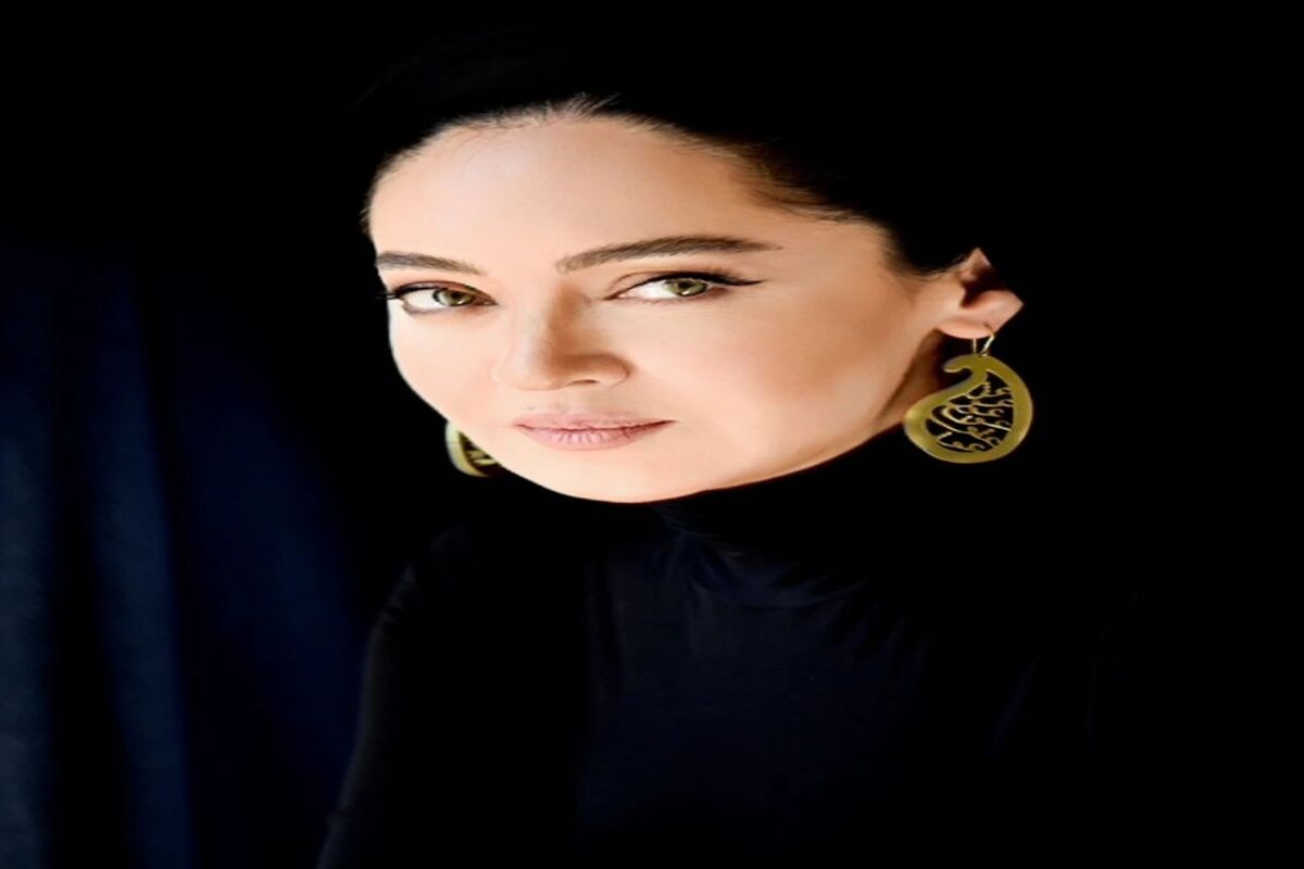 سالگرد ازدواج پدر و مادر خارجی نیکی کریمی در انگلستان