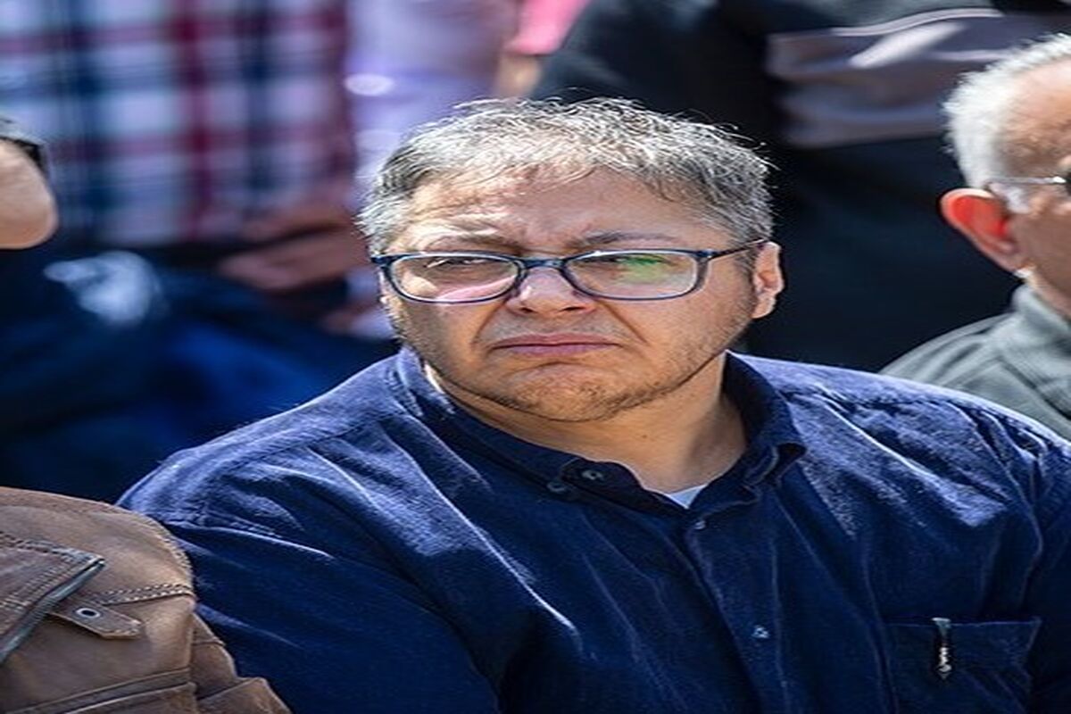   مازیار لرستانی با این متن پر از طعنه و کنایه کولاک کرد
