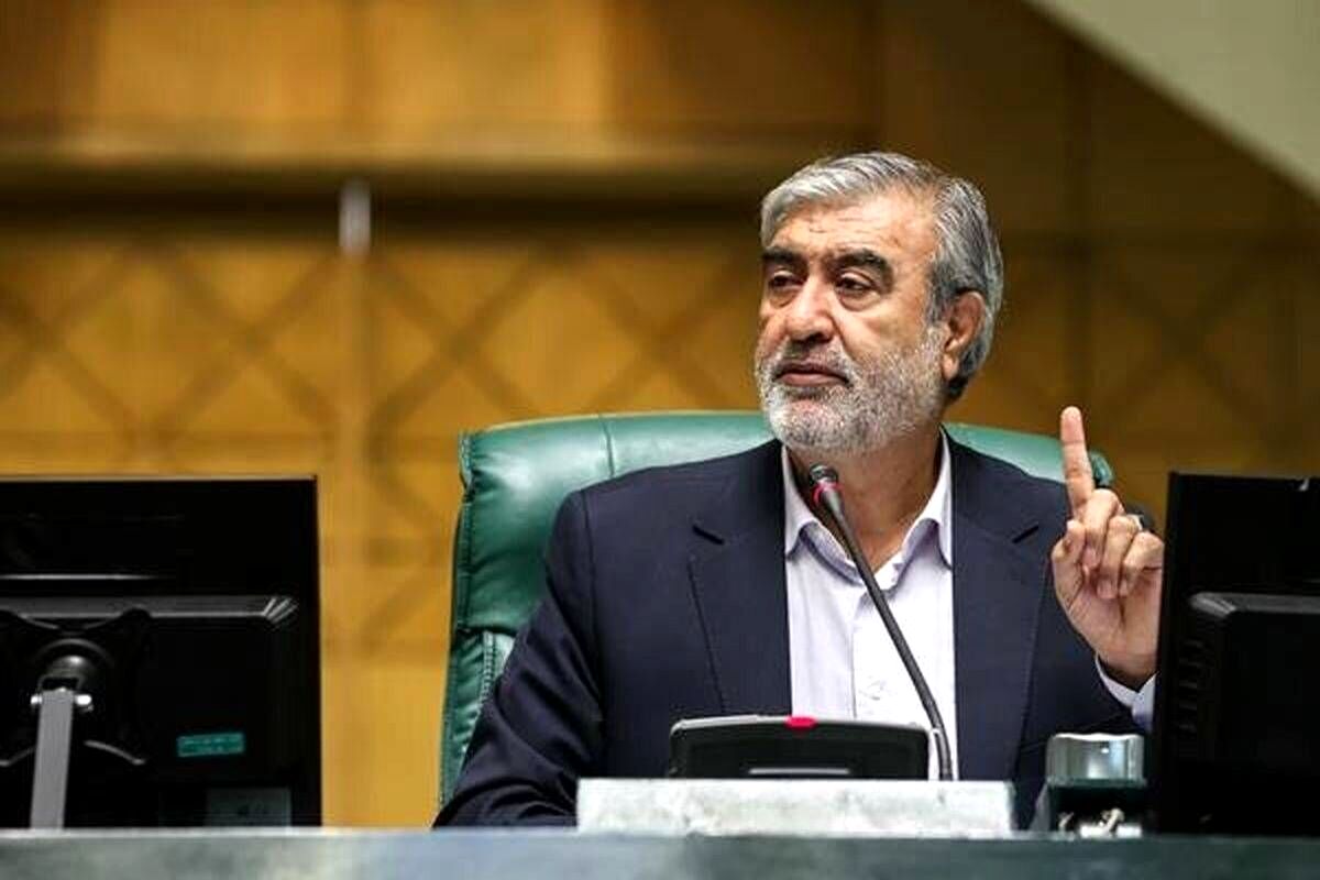 ایران از حقوق قانونی خود عقب نشینی نخواهد کرد