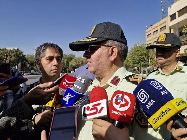 دستگیری ۷۰ کیف‌قاپ و زورگیر در پایتخت و کشف ۳۵۰ موبایل سرقتی