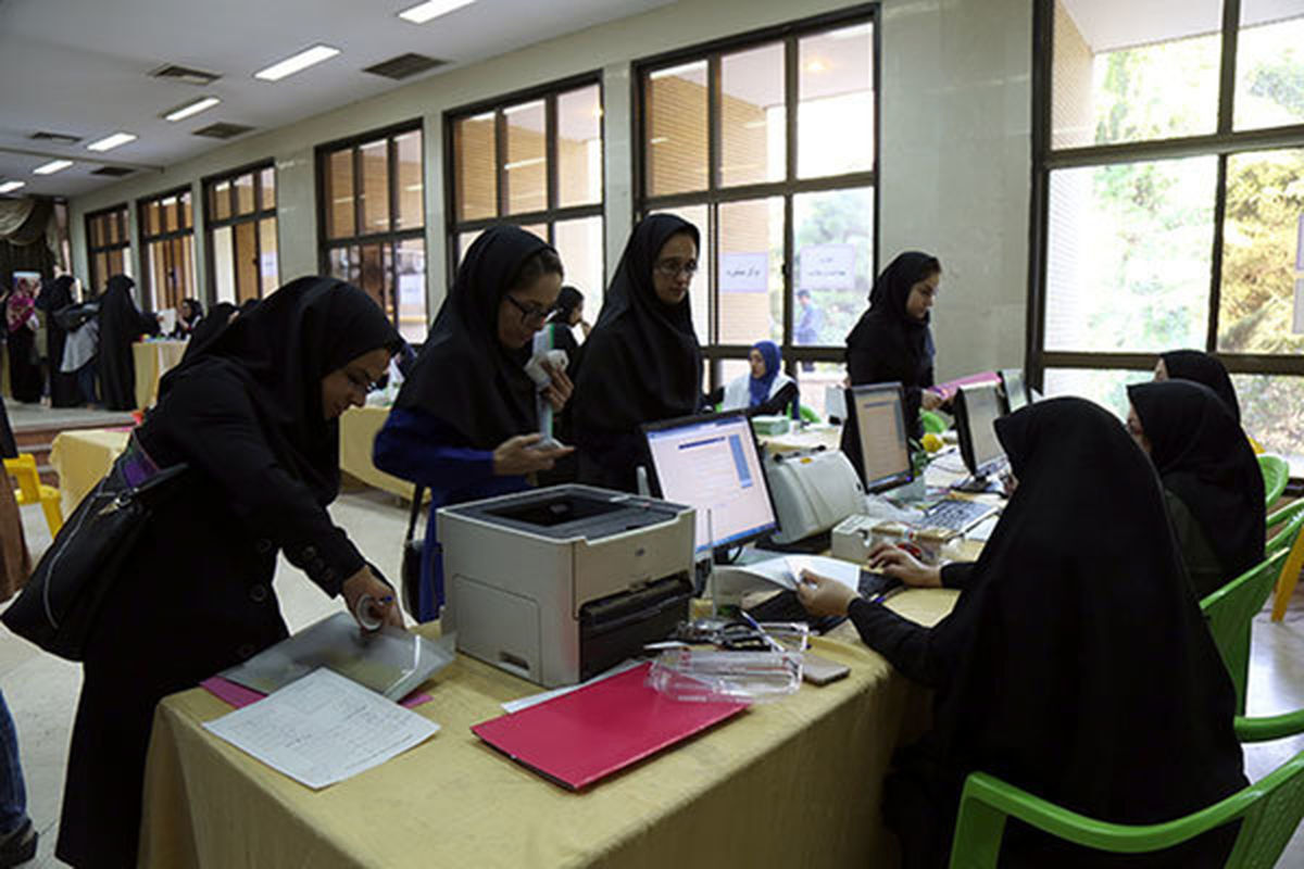 زمان تحصیل دانشجویان باردار تغییر پیدا کرد