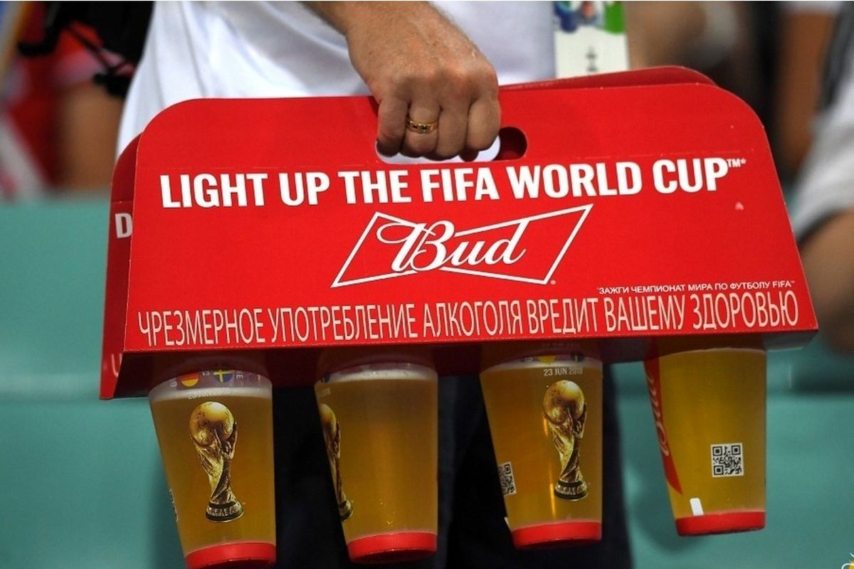 واکنش کمپانی آبجو فروشی به خبر منع فروش آبجو در استادیوم‌های جام‌جهانی