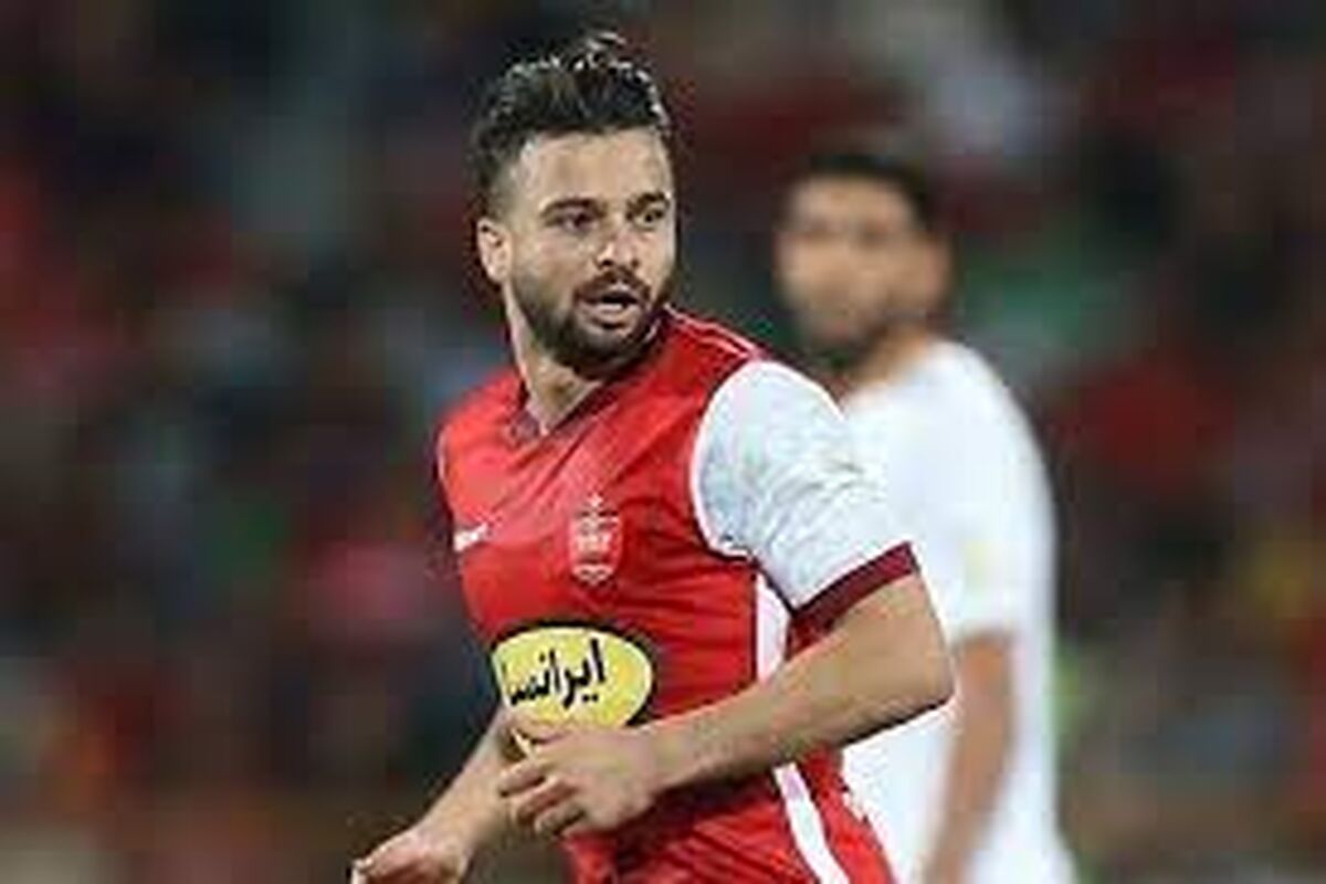 آمادگی خاص بدنی بالای مهندس پرسپولیس به سبک رونالدو+عکس
