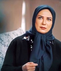 لعیا زنگنه با ​سریال «نقاب» آمد