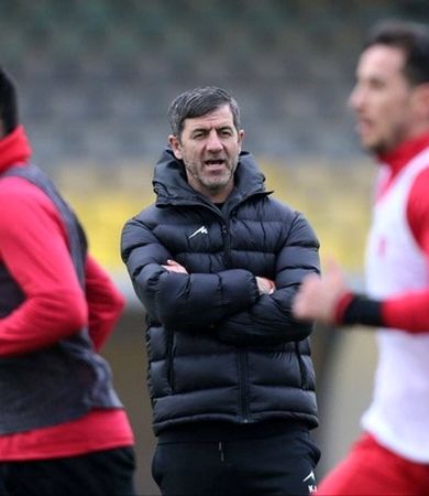 کریم باقری خیلی شیک پاسخ بیانیه تراکتوری‌ها را داد