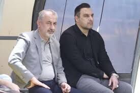 محمدی: یک بچه ۱۹ ساله چطور مشاور باشگاه پرسپولیس می‌شود؟