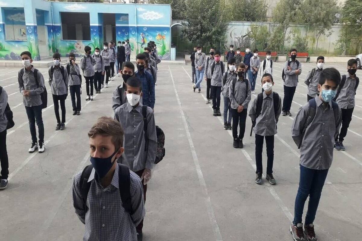 چشم آموزش و پرورش روشن/ شهریه این مدارس دلاری شد!